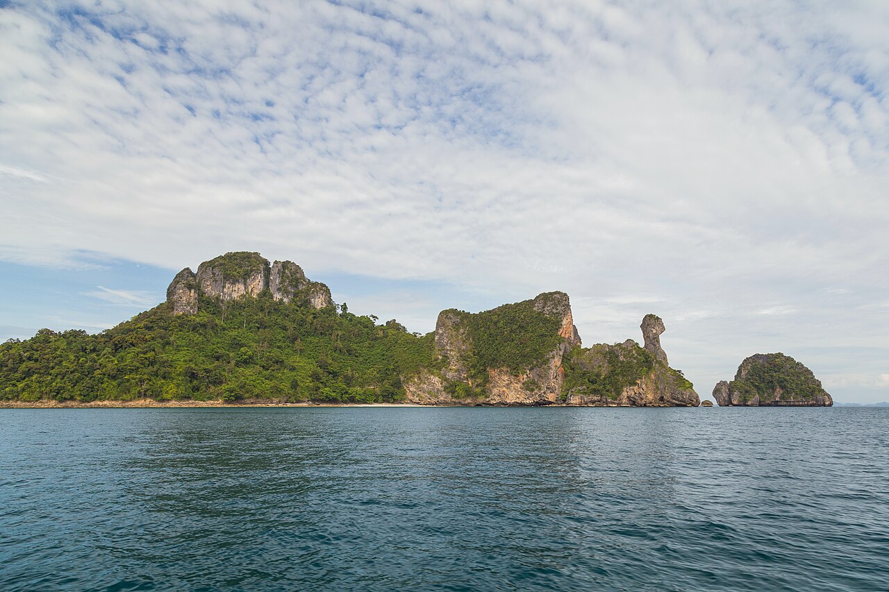 ทัวร์ 4 เกาะกระบี่ (4 Islands) — โปรแกรม ราคา และจุดแวะที่ต้องรู้