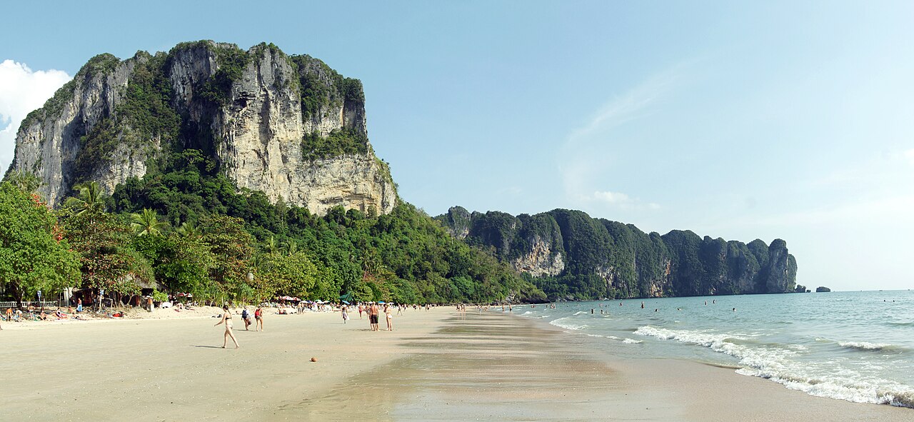 แผนเที่ยวกระบี่ 3 วัน 2 คืน — ครบทะเล ธรรมชาติ และเมือง