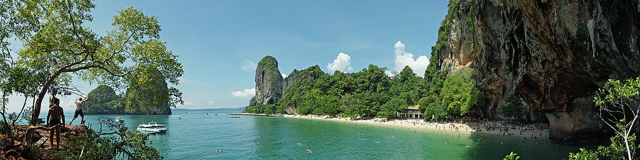 หาดกระบี่