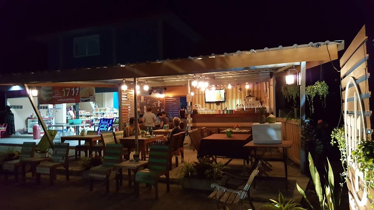 11/1 Thaifood&Cocktail