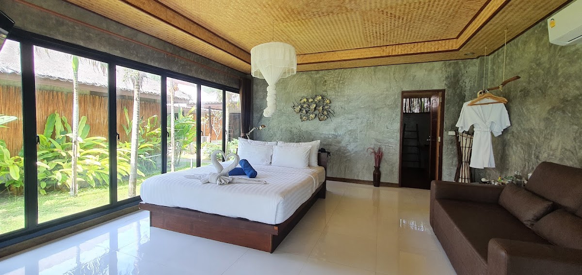 Long Beach Chalet