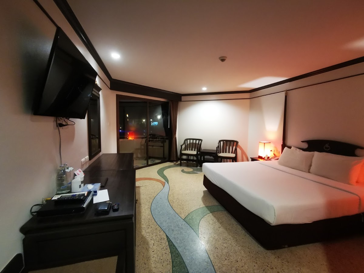 Golden Beach Resort