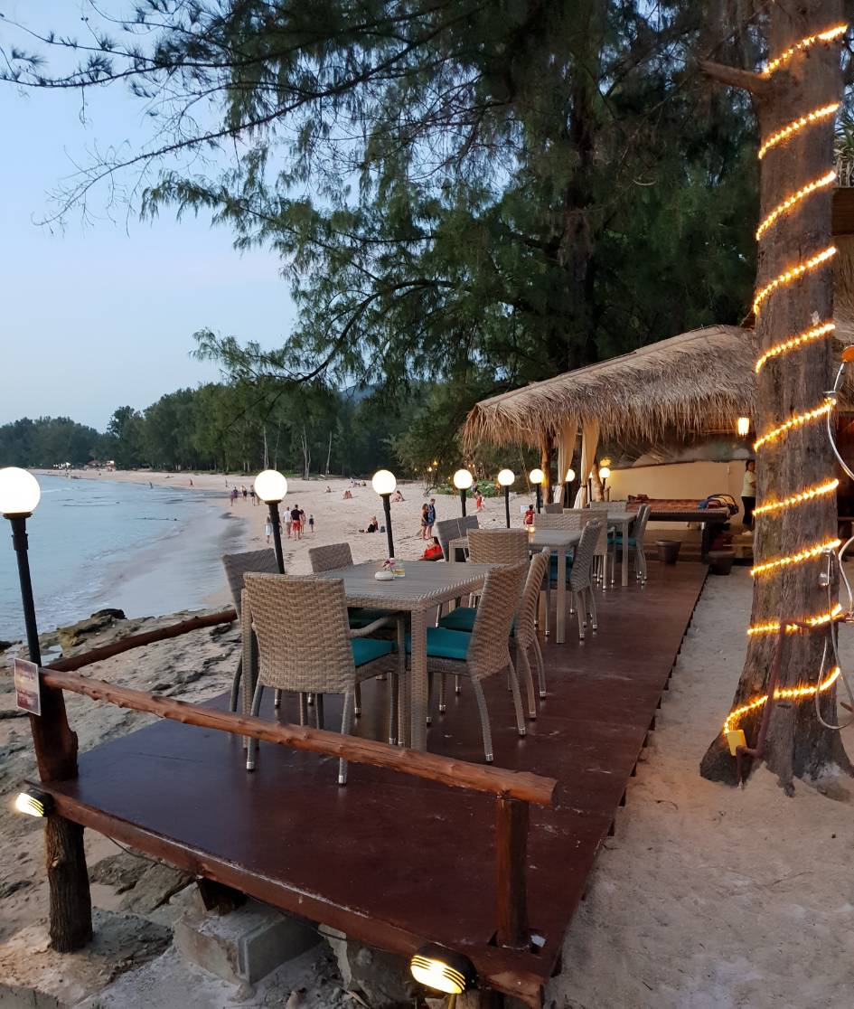 Thai House Beach Resort