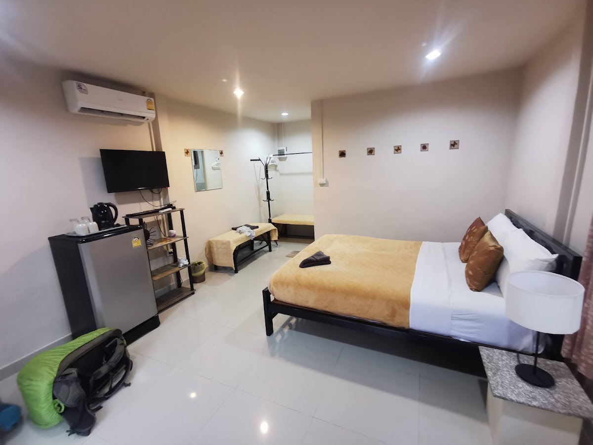 Thai House Beach Resort