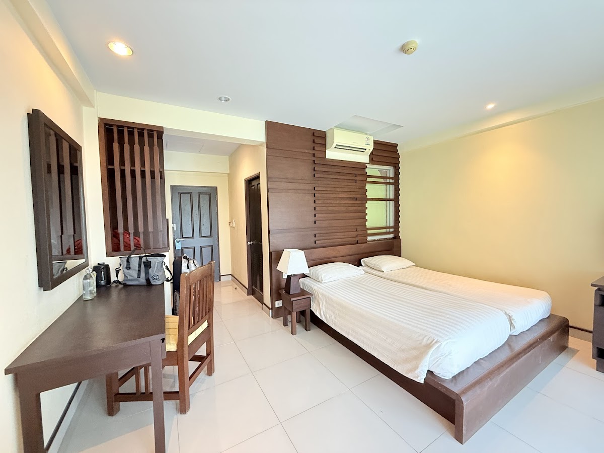Lanta Pura Beach Resort