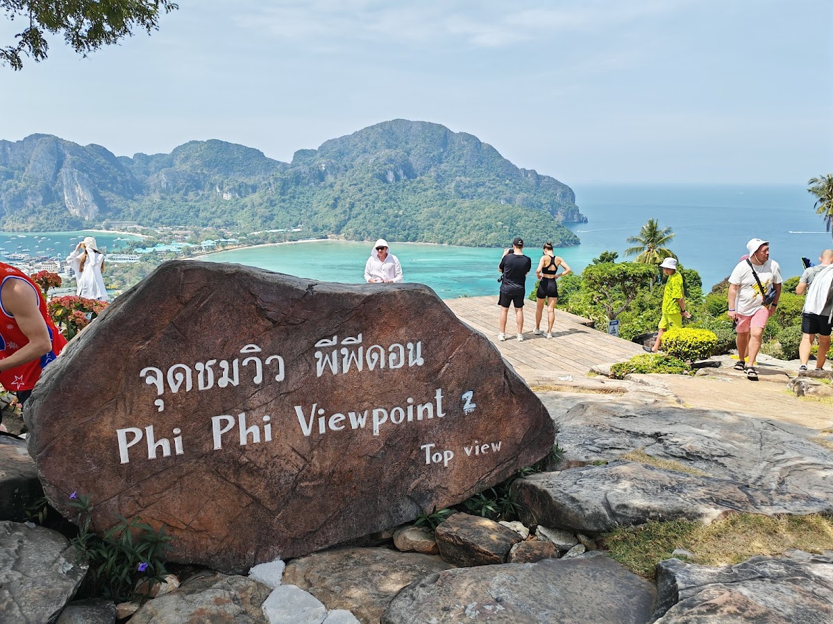 Phi phi Viewpoint 1