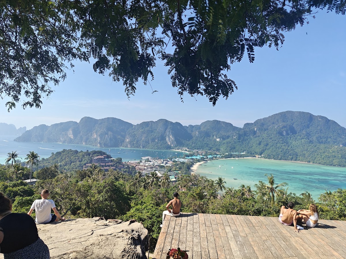 Phi Phi Viewpoint 3