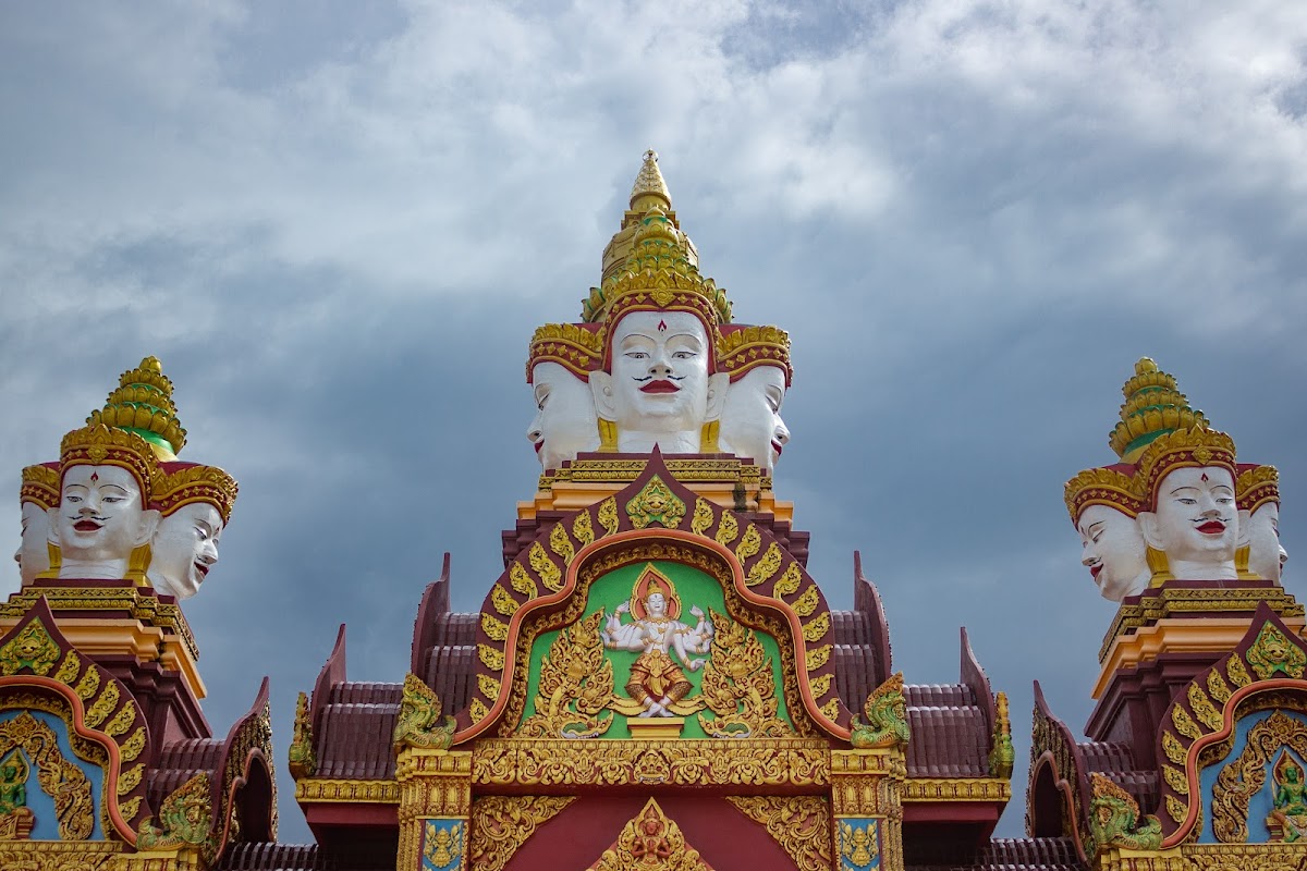 Wat Mahathat Wachiramongkol (Wat Bang Thong)