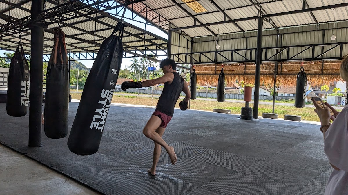 F.A.GROUP MUAYTHAI KRABI